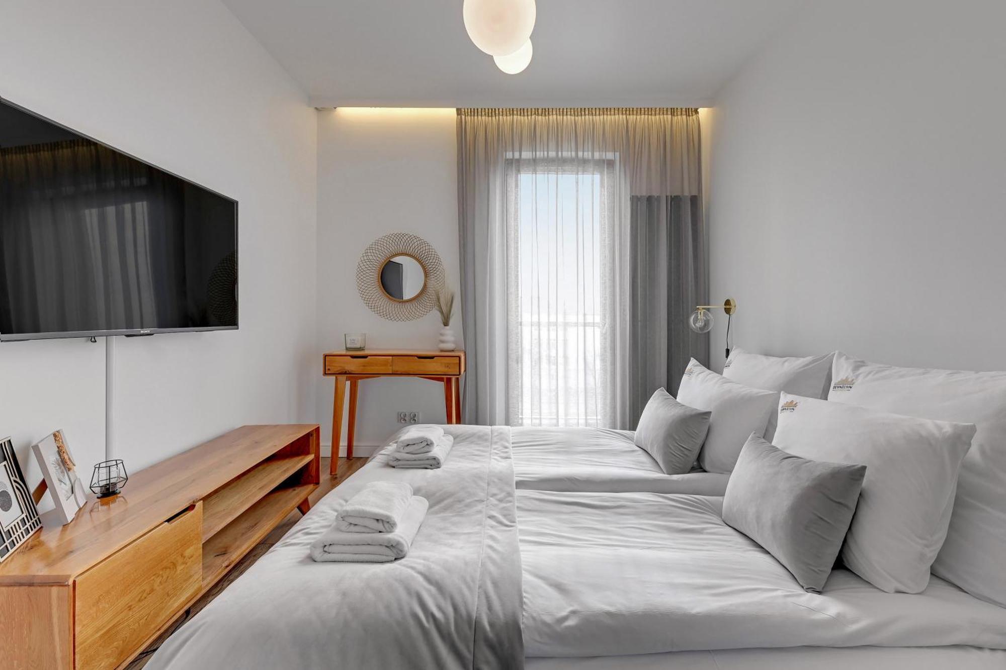 Aura - Riverside & Parking By Downtown Apartments Gdańsk Rum bild