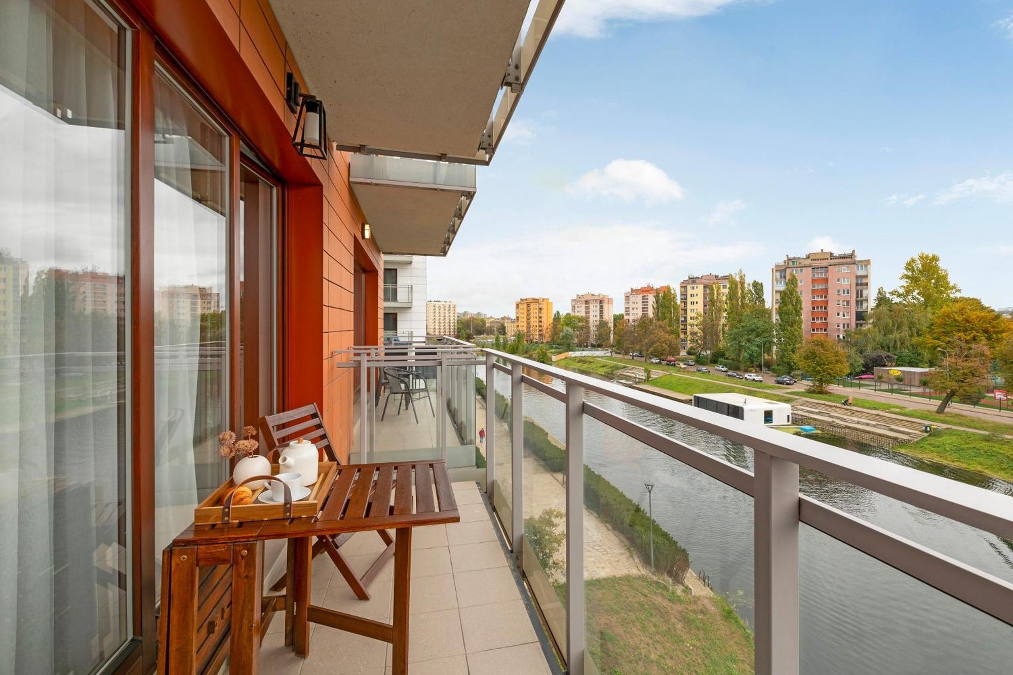 Aura - Riverside & Parking By Downtown Apartments Gdańsk Rum bild