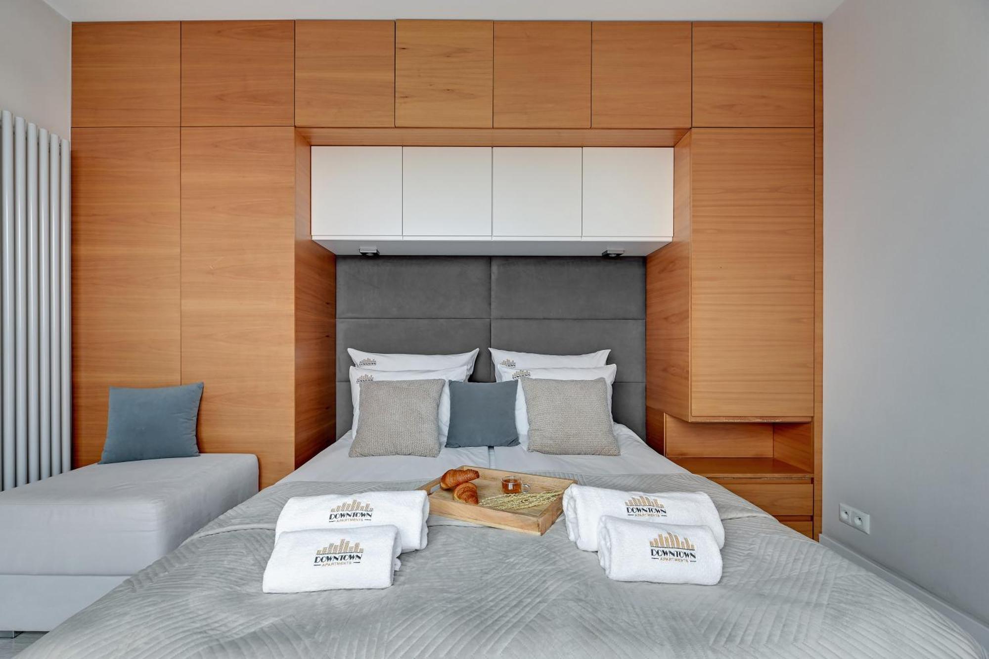 Aura - Riverside & Parking By Downtown Apartments Gdańsk Rum bild